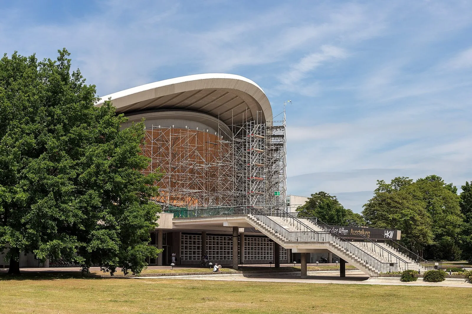 Haus der Kulturen der Welt, Berlin – the curved roof of the former Kongresshalle.